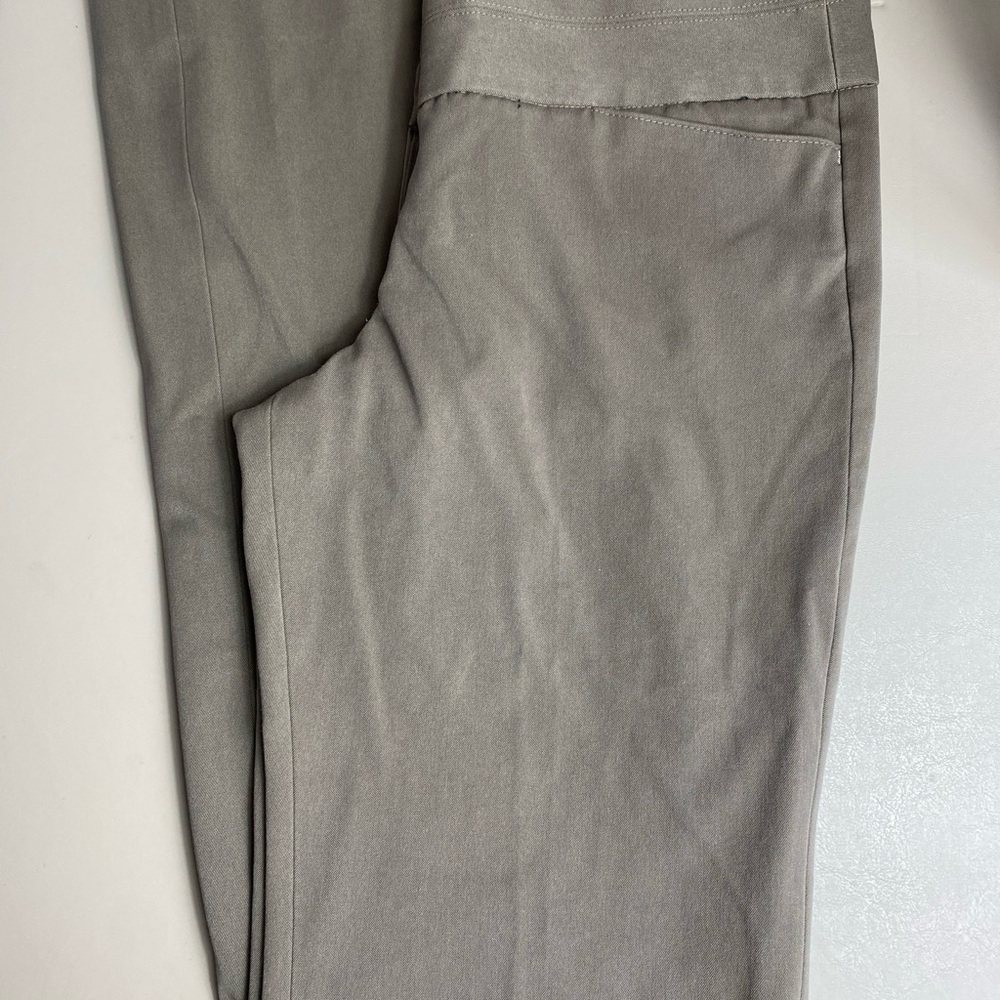 Express Editor Dress Pants Womens Size 4 L Gray Bootcut Pockets 30x33.5 Mid Rise